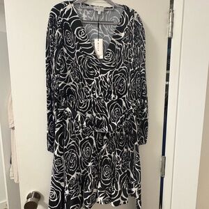 Milly Black and White Rose Pattern Long Sleeve Mini Liv Rose Dress